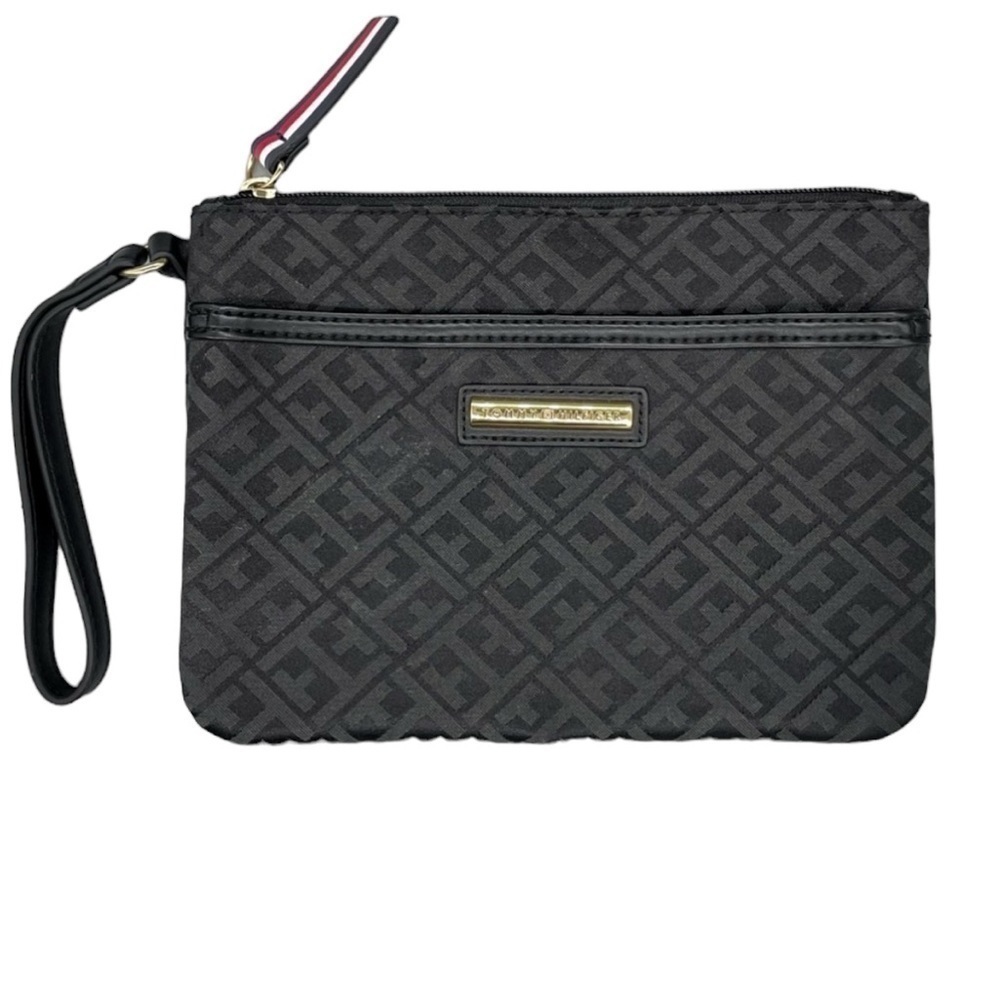 TOMMY HILFIGER Wristlet NWOT Black Excellent condition Measurements in Photo